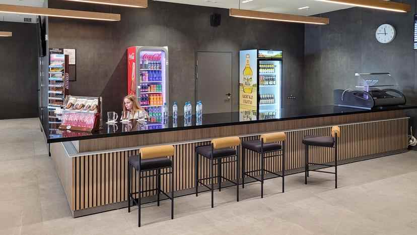 Бизнес-зал Business Lounge в аэропорту Сокол (GDX)