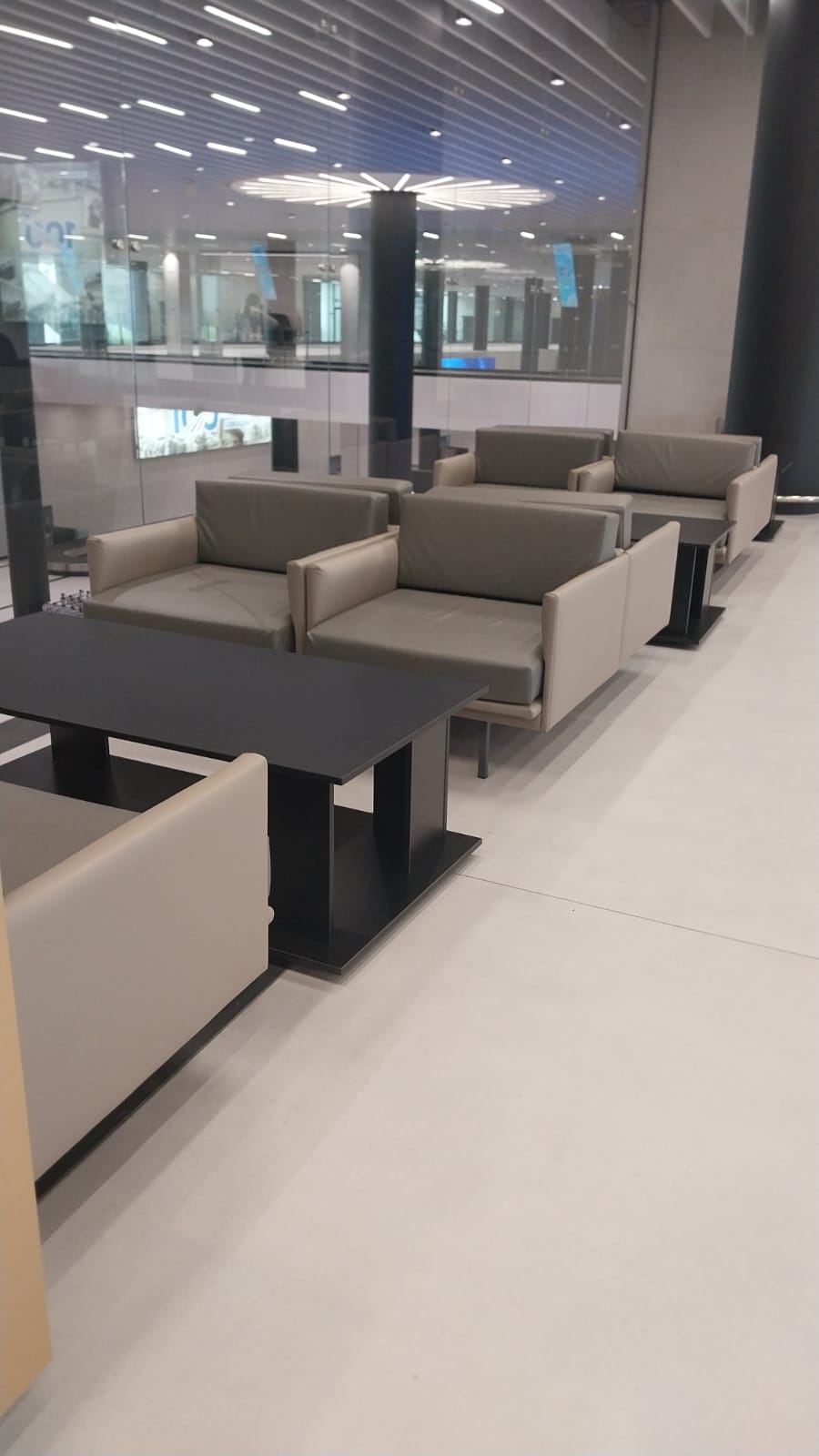 Бизнес-зал Comfort Lounge в аэропорту Толмачево (OVB)