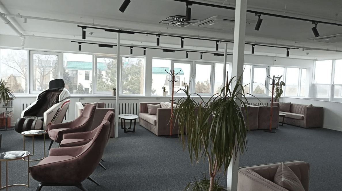 Бизнес-зал Comfort Lounge в аэропорту Уйташ (MCX)