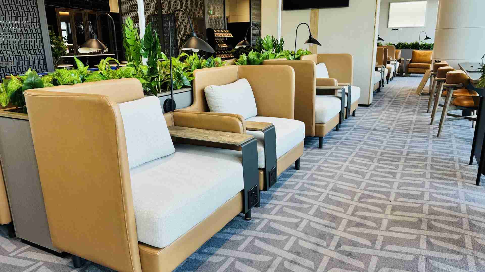 Бизнес-зал Paragon Premium Lounge в аэропорту Simon Mwansa Kapwepwe International Airport (NLA)