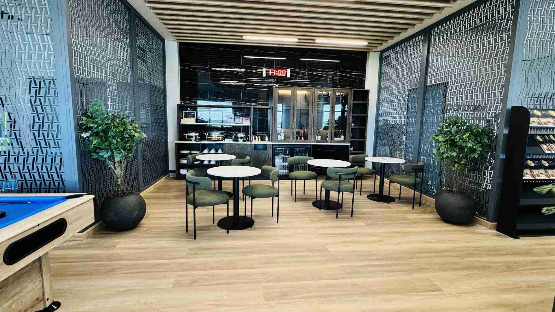 Бизнес-зал Paragon Premium Lounge в аэропорту Simon Mwansa Kapwepwe International Airport (NLA)