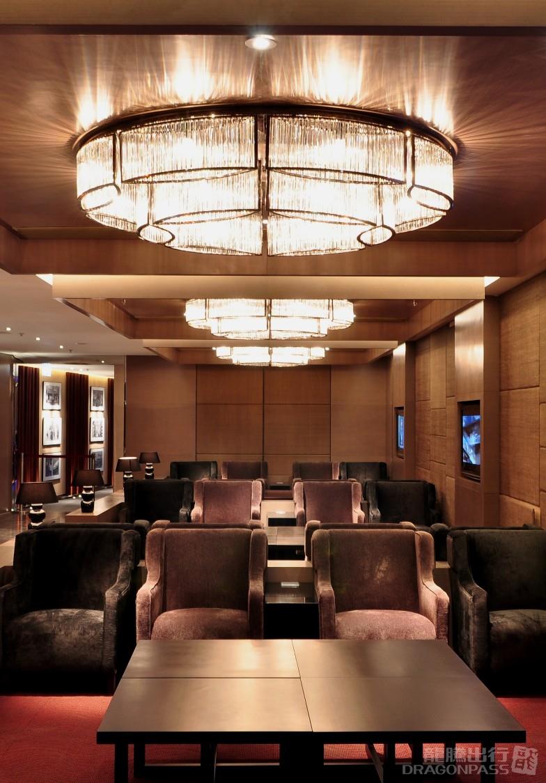Бизнес-зал Plaza Premium Lounge (Gate 1) в аэропорту Гонконг (HKG)