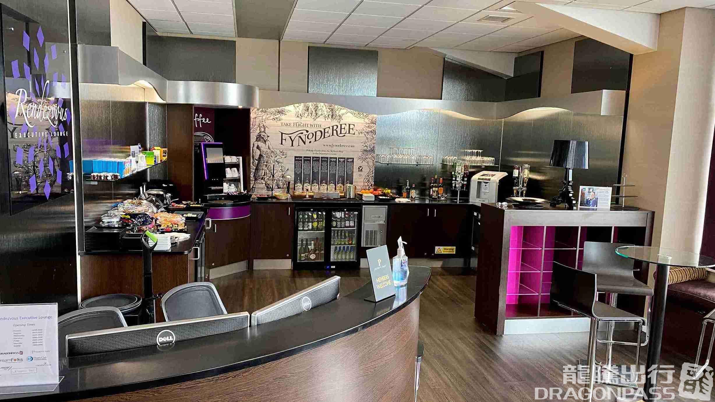 Бизнес-зал Rendezvous Executive Lounge в аэропорту Аэропорт острова Мэн (IOM)