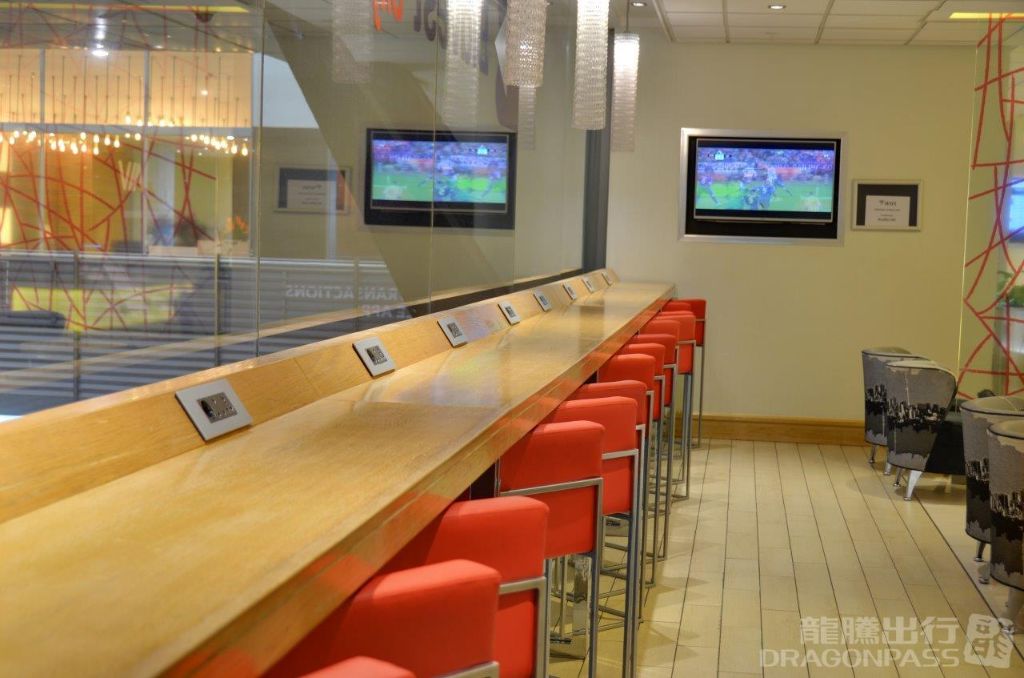 Бизнес-зал Bidvest SKY Lounge - OR Tambo Domestic в аэропорту О. Р. Тамбо (JNB)