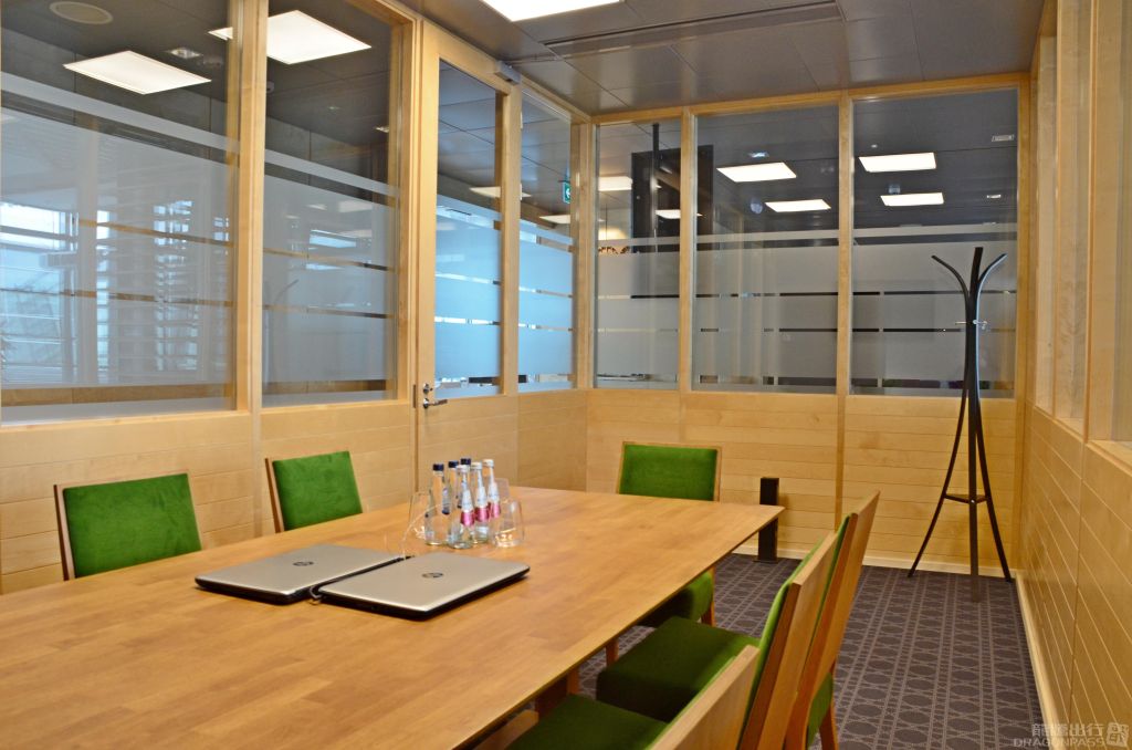 Бизнес-зал Primeclass Business Lounge в аэропорту Рига (RIX)