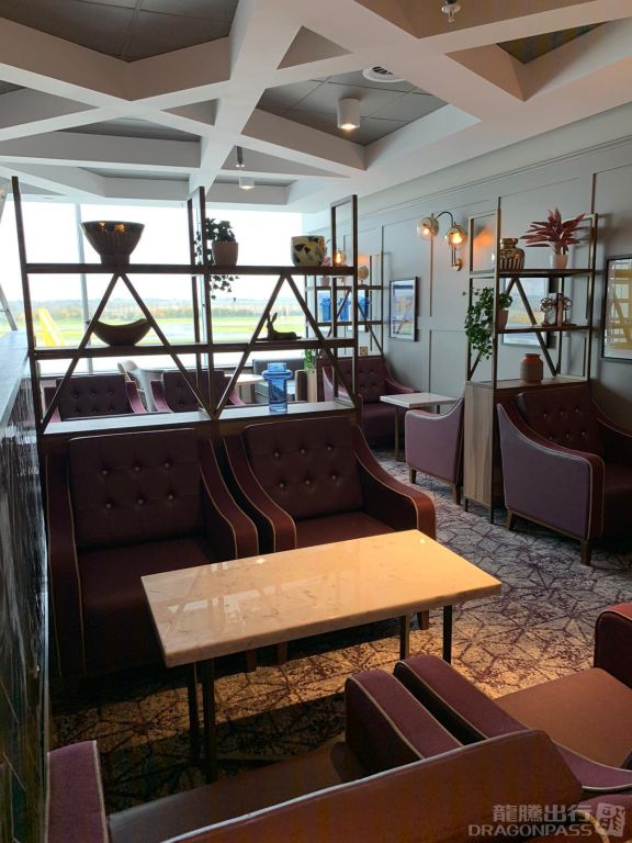 Бизнес-зал Aspire Lounge (Gate 16) в аэропорту Эдинбург (EDI)