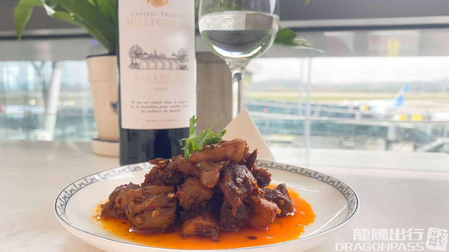 Бизнес-зал Skypearl Lounge(T3-Intl) в аэропорту Международный аэропорт Гуйян Лундунбао (KWE)