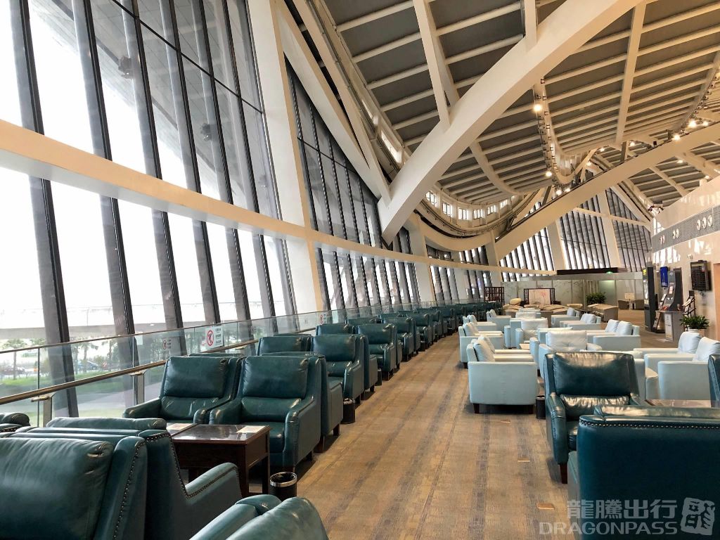Бизнес-зал First Class/Business Class Lounge (Dom) в аэропорту аэропорт округа Гуйлинь (KWL)