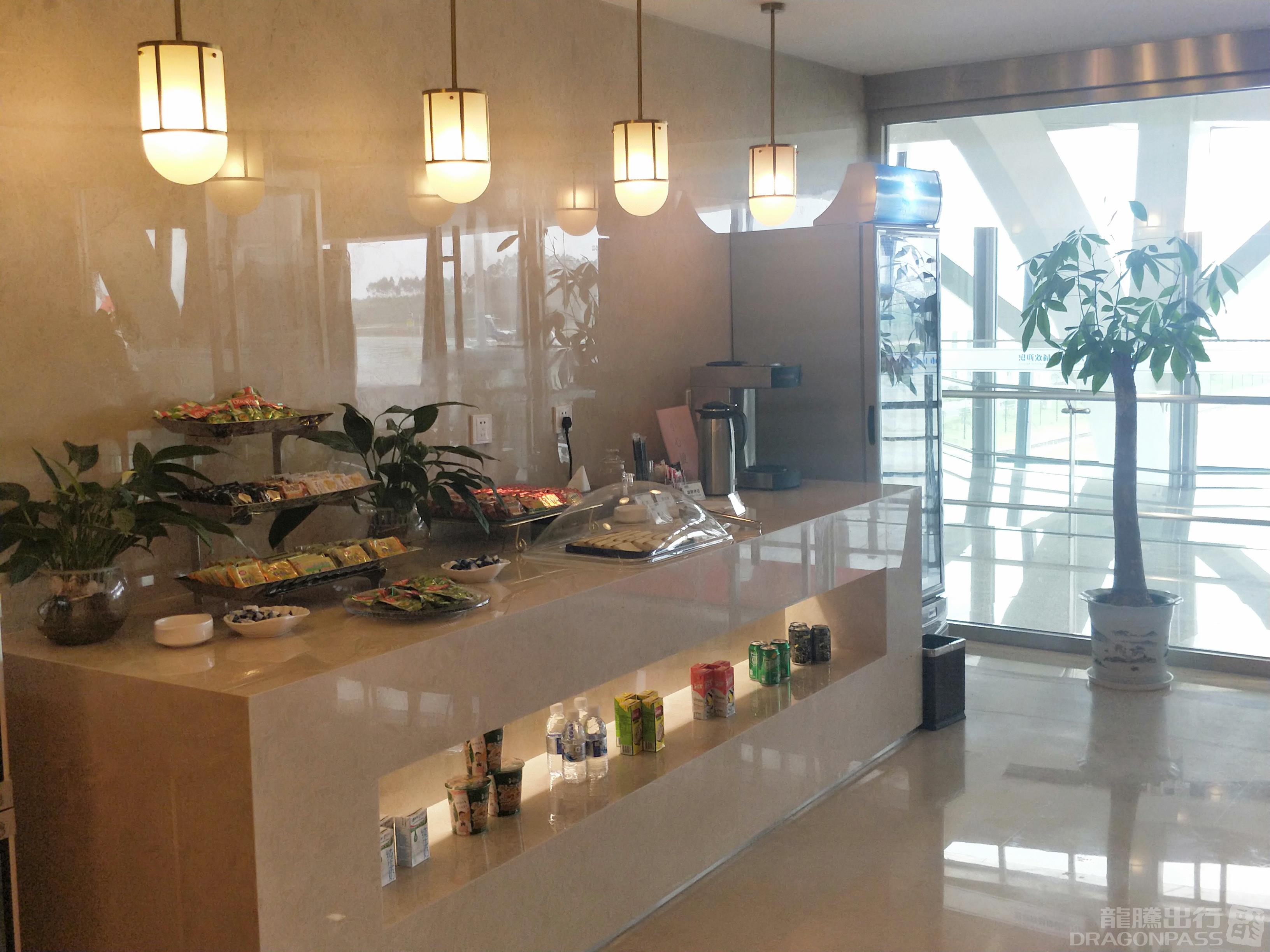Бизнес-зал First Class/Business Class Lounge (Intl) в аэропорту аэропорт округа Гуйлинь (KWL)