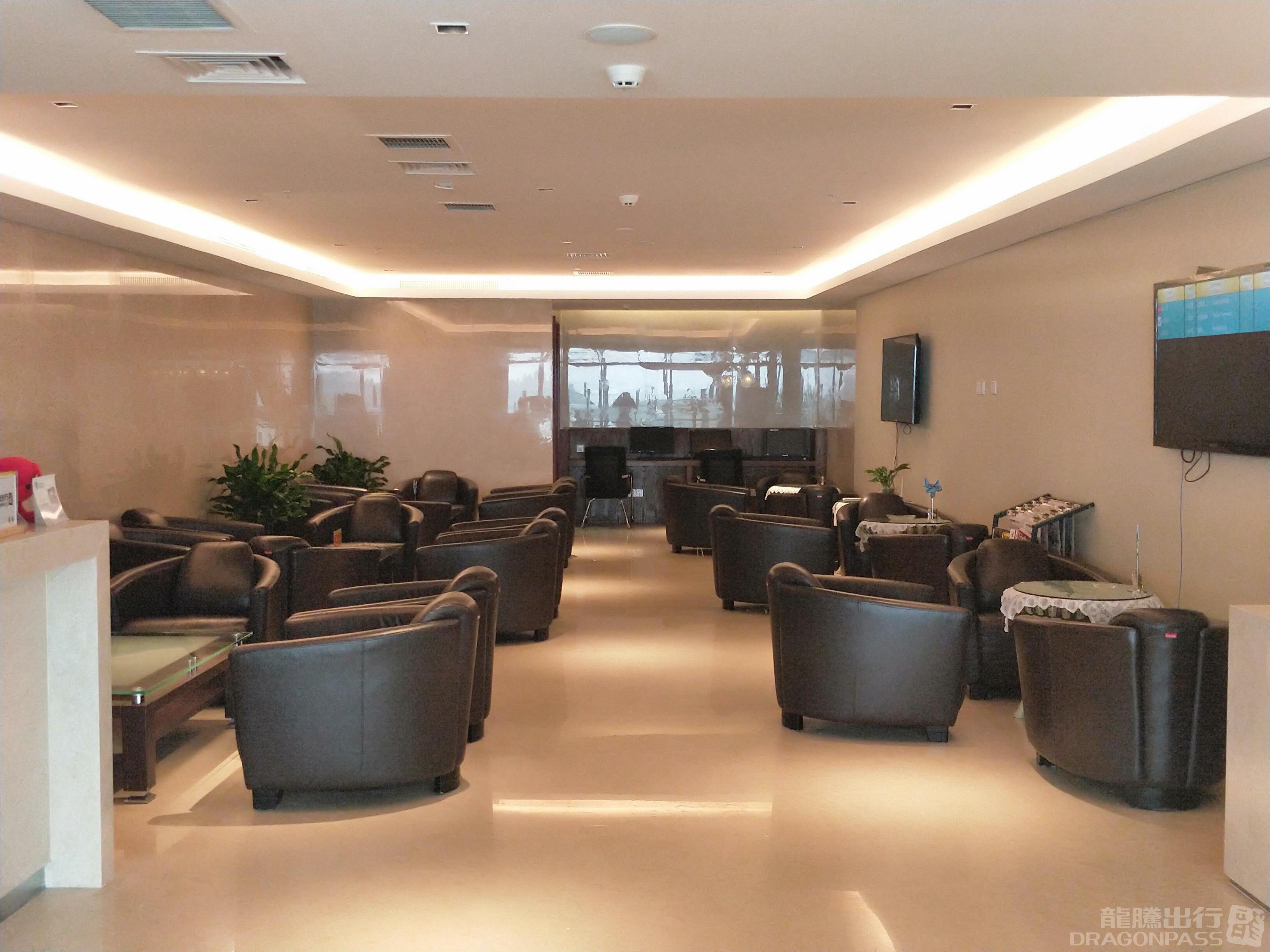Бизнес-зал First Class/Business Class Lounge (Intl) в аэропорту аэропорт округа Гуйлинь (KWL)