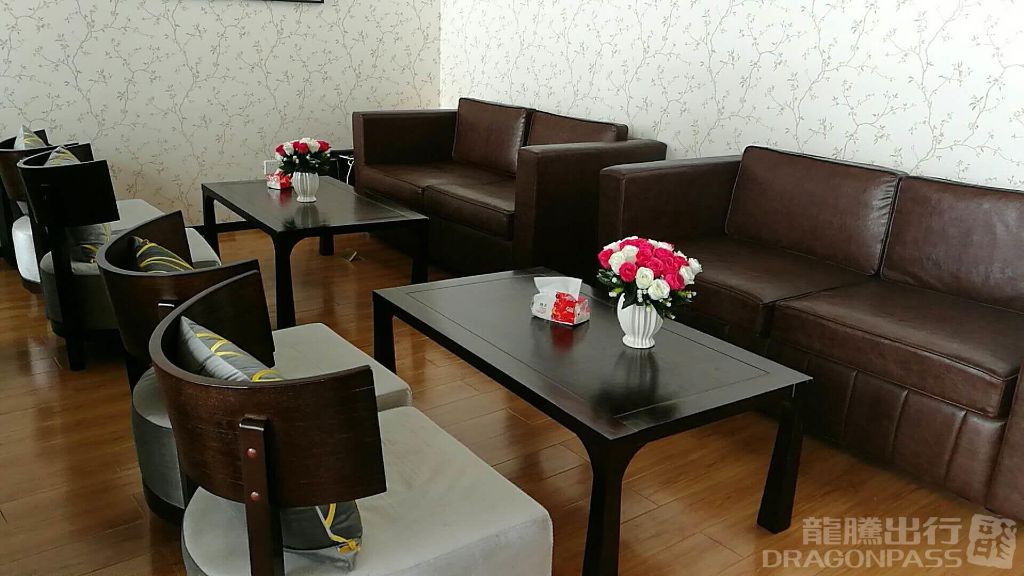 Бизнес-зал First Class Lounge  V17 в аэропорту Куньмин Чаншуй (KMG)