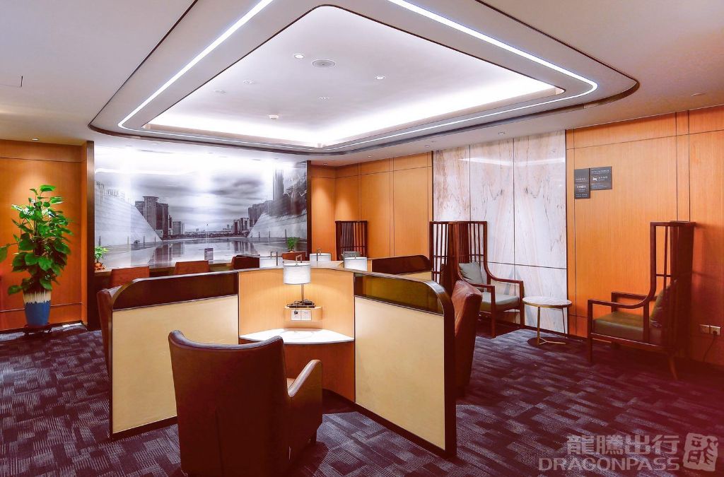Бизнес-зал Hainan Airlines First Class Lounge в аэропорту Гуанчжоу Байюнь (CAN)