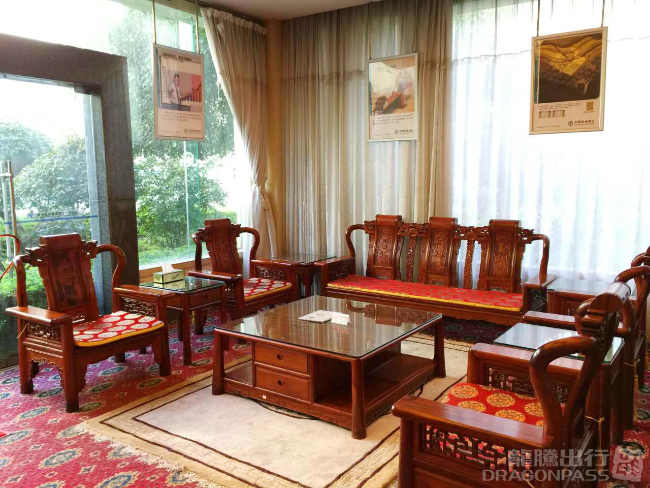 Бизнес-зал First Class Lounge в аэропорту Аэропорт Сишуанбаньна Гаса (JHG)