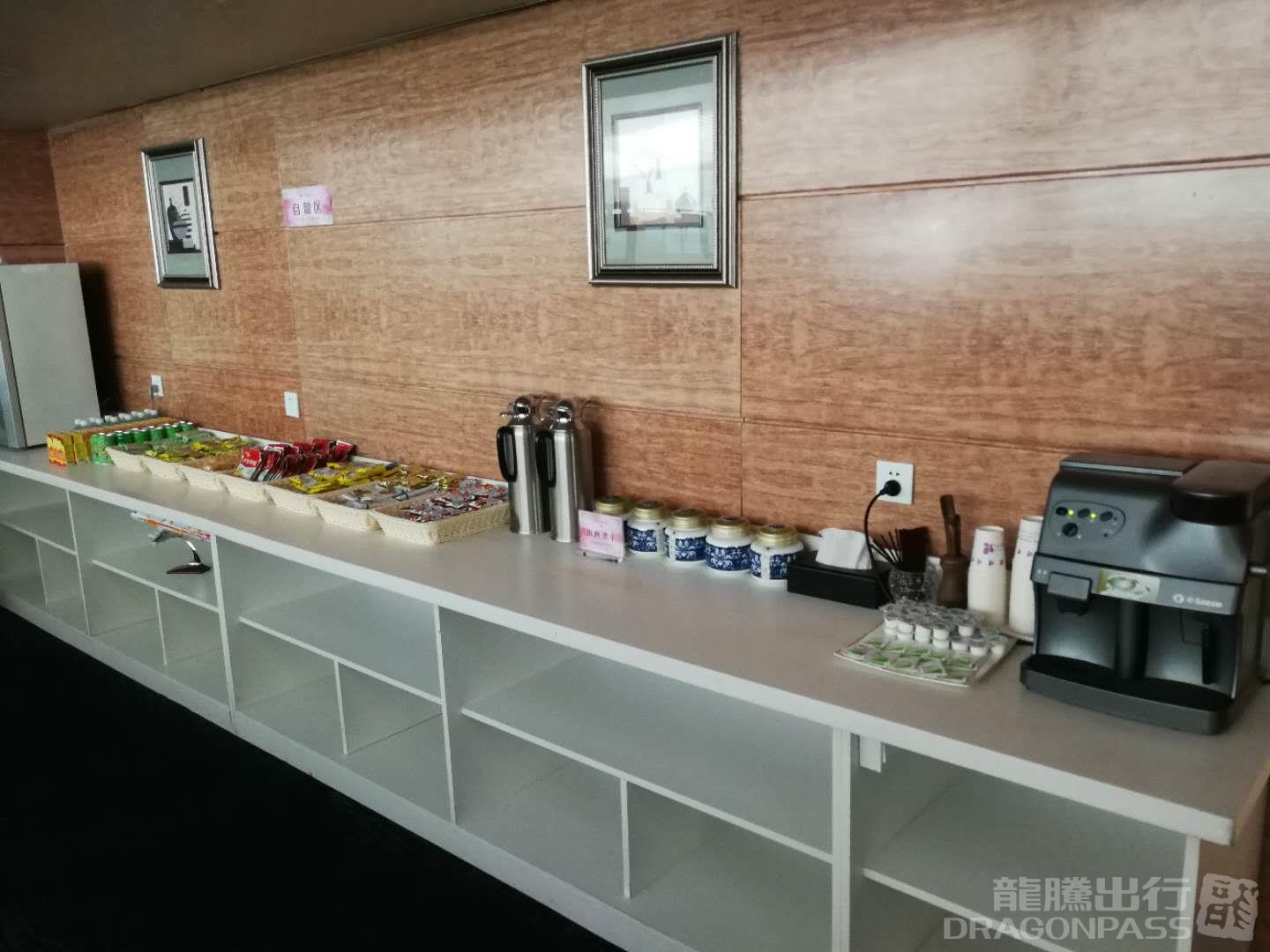 Бизнес-зал First Class Lounge (N0.3) в аэропорту Международный аэропорт Яньтай Лайшань (YNT)