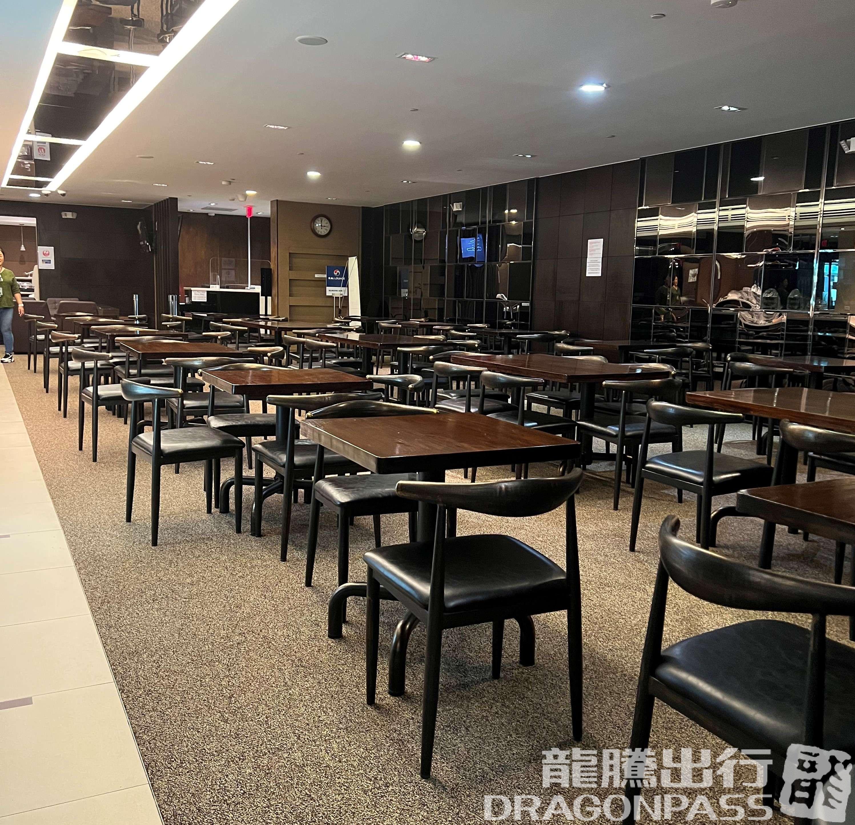 Бизнес-зал Sagan Bisita VIP Lounge в аэропорту Международный аэропорт А. Б. Вон Пат (GUM)