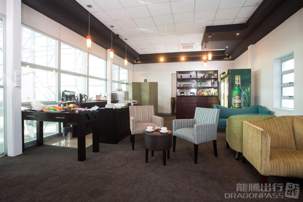 Бизнес-зал Pula Lounge в аэропорту Сэр Серетз Хама (GBE)