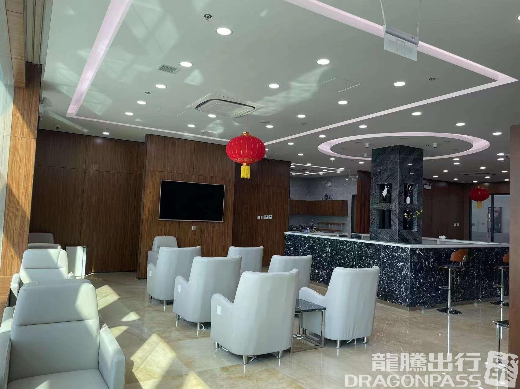 Бизнес-зал International First Class Lounge в аэропорту Таосянь (SHE)