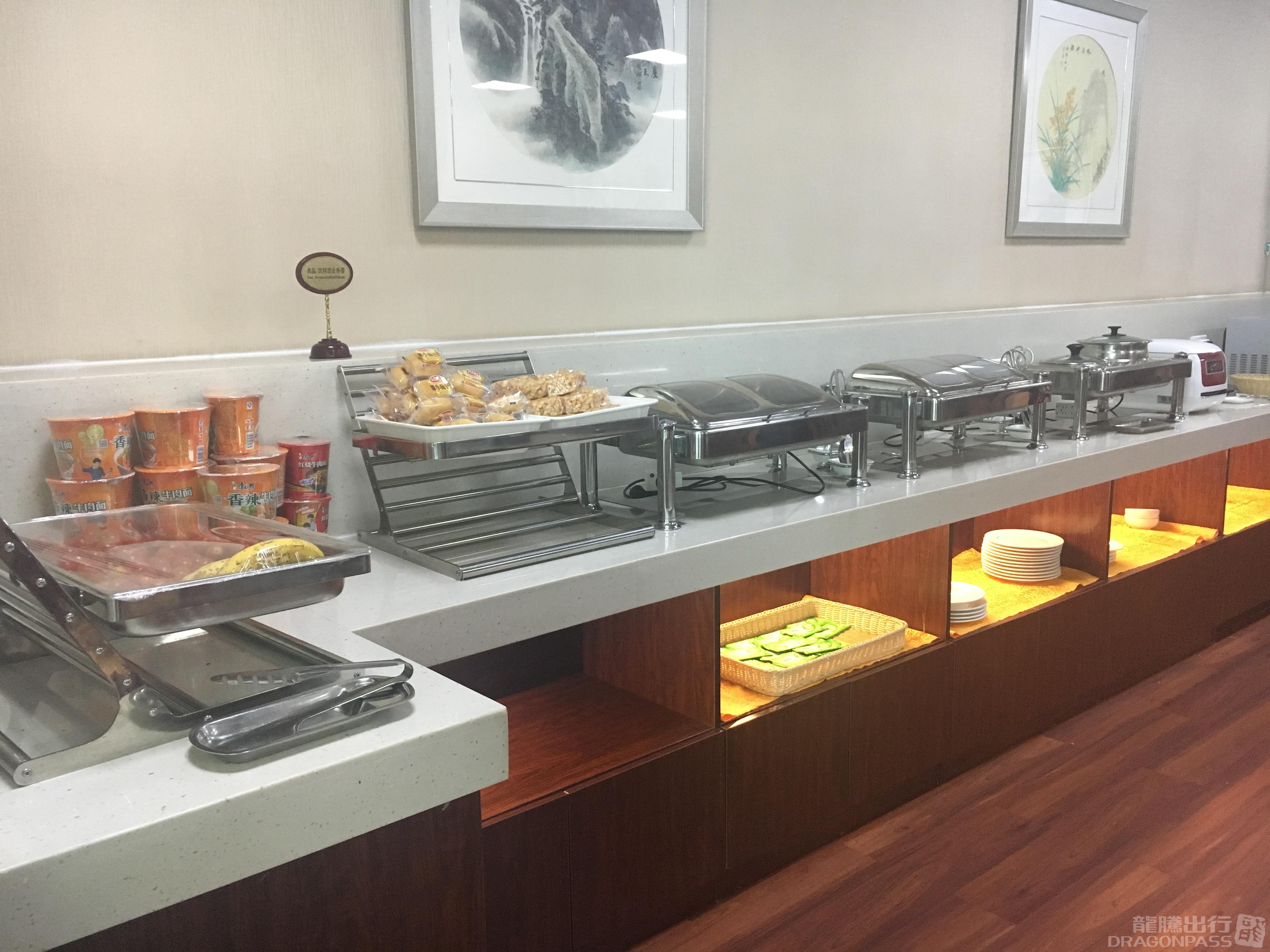 Бизнес-зал No.3 First Class Lounge (Terminal 3) в аэропорту Таосянь (SHE)