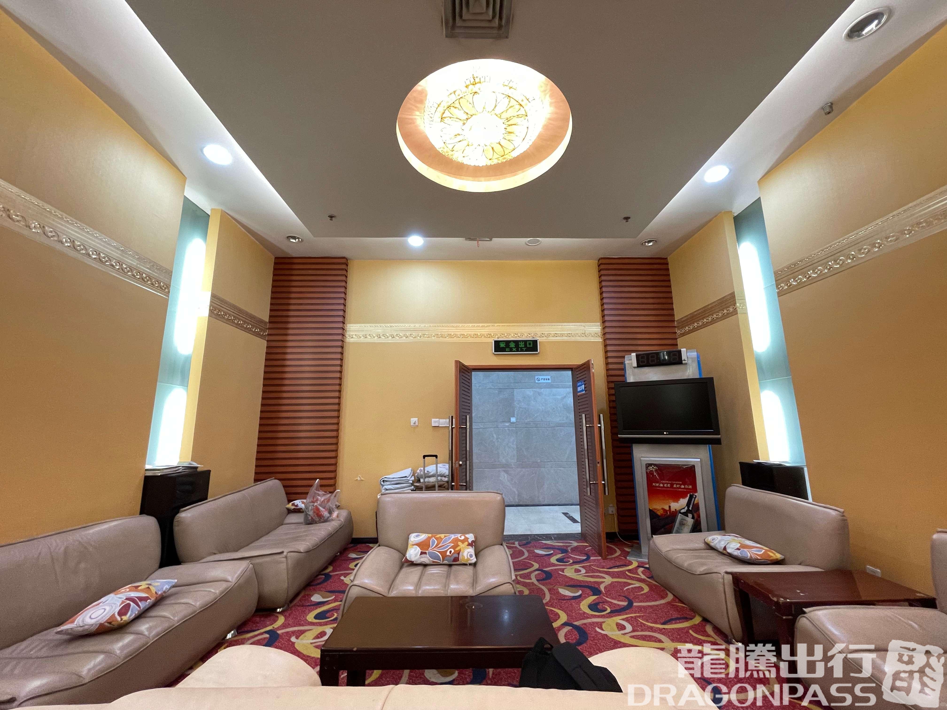 Бизнес-зал Business VIP Lounge в аэропорту Аэропорт Цзючжай Хуанлун (JZH)