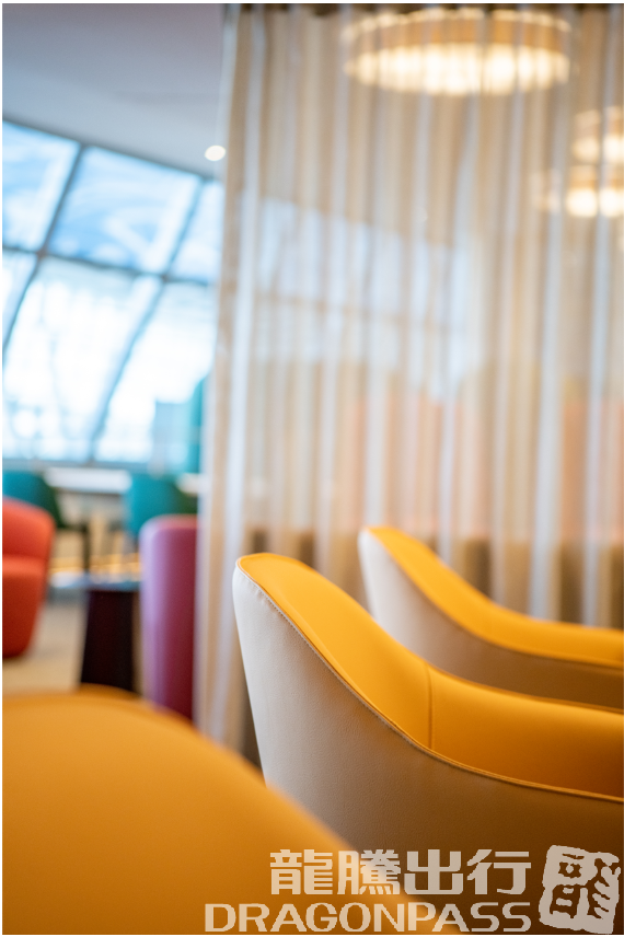 Бизнес-зал Marhaba Lounge в аэропорту Цюрих (ZRH)