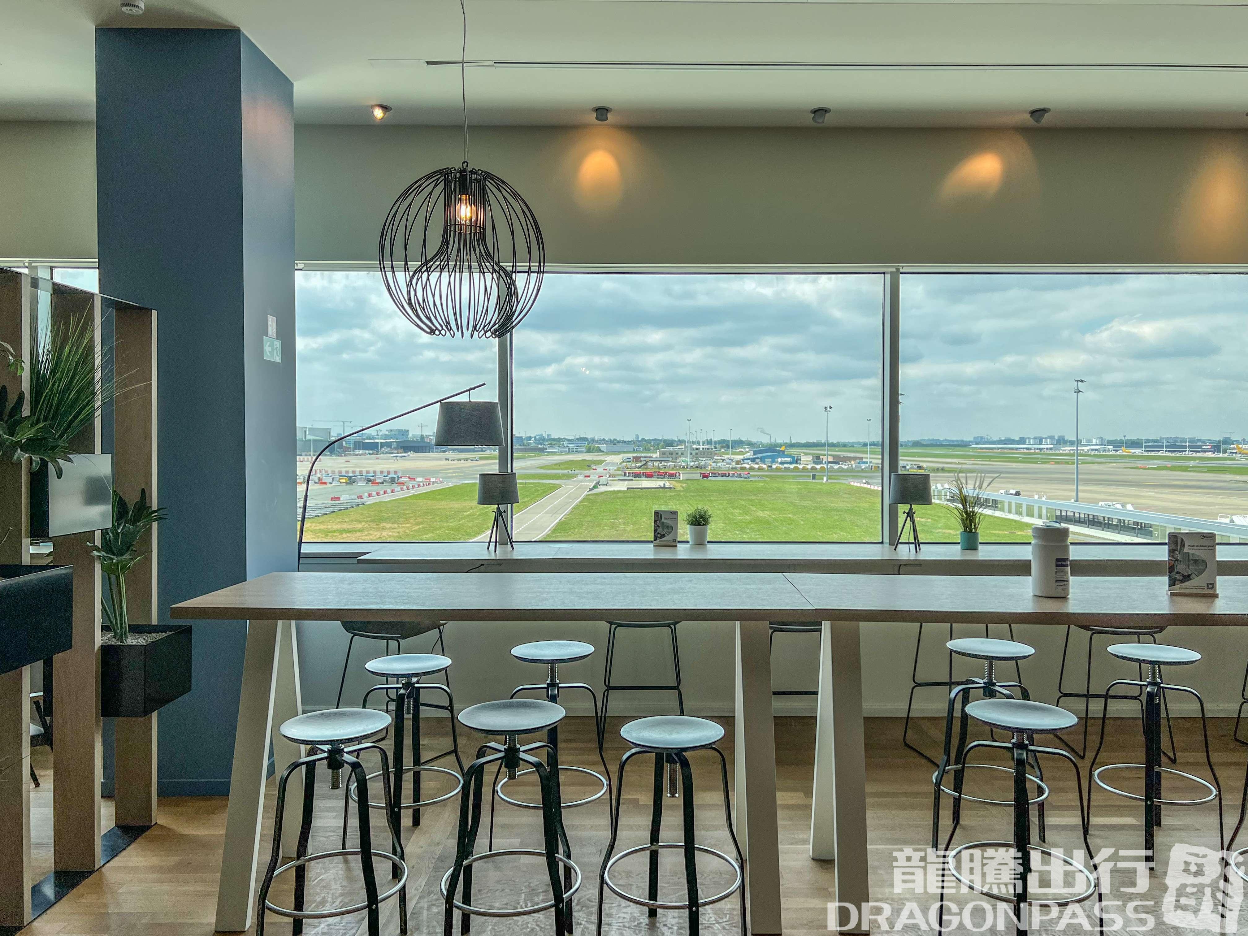 Бизнес-зал Diamond Lounge в аэропорту Брюссель (BRU)