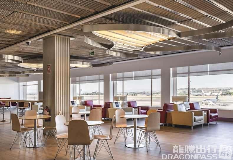 Бизнес-зал Sala VIP Puerta de Alcala в аэропорту Барахас (MAD)