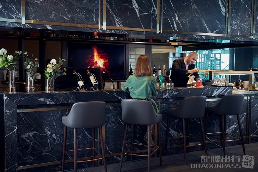 Бизнес-зал Plaza Premium Lounge в аэропорту Вантаа (HEL)