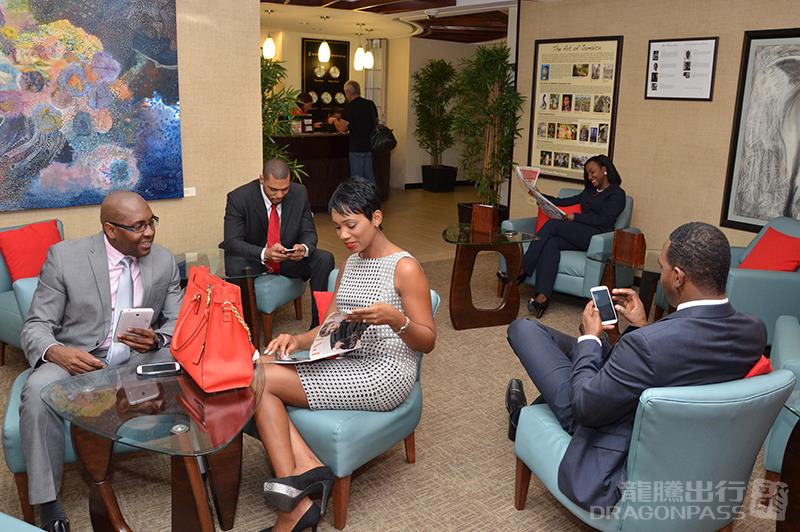 Бизнес-зал Club Kingston в аэропорту Норман Манли (KIN)