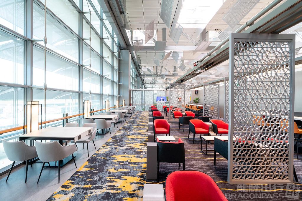 Бизнес-зал Marhaba Lounge (T3) в аэропорту Чанги (SIN)