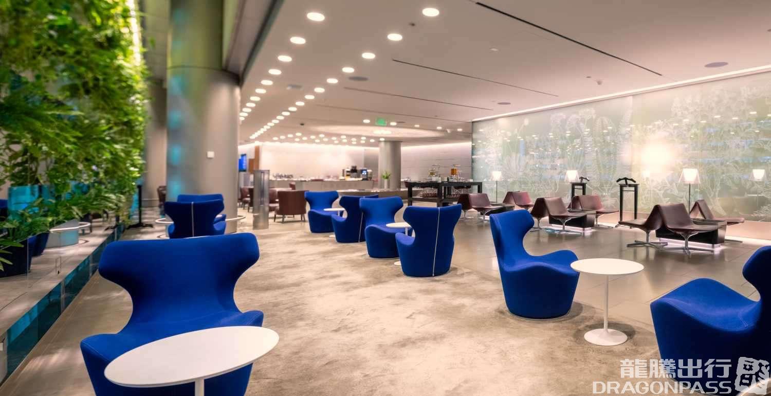 Бизнес-зал Al Maha Lounge - South в аэропорту Хамад (DOH)