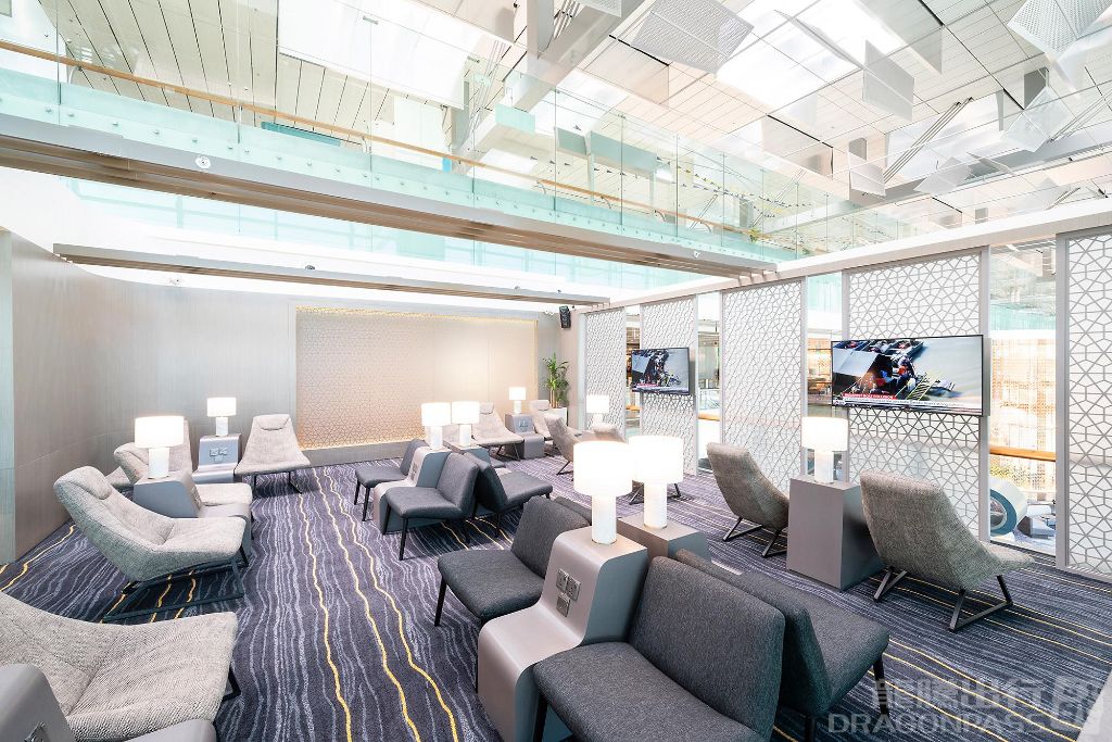 Бизнес-зал Marhaba Lounge (T3) в аэропорту Чанги (SIN)