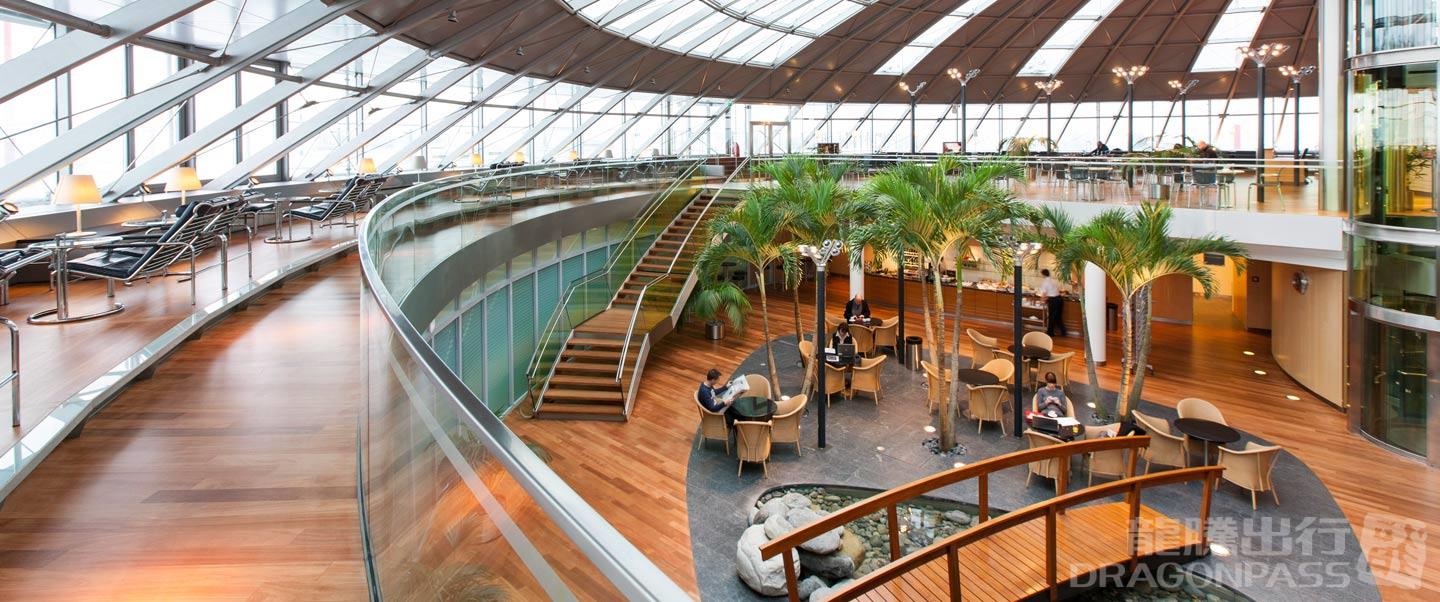 Бизнес-зал Euroairport Skyview Lounge в аэропорту Евроаэропорт Базеля-Мюлуза (BSL)