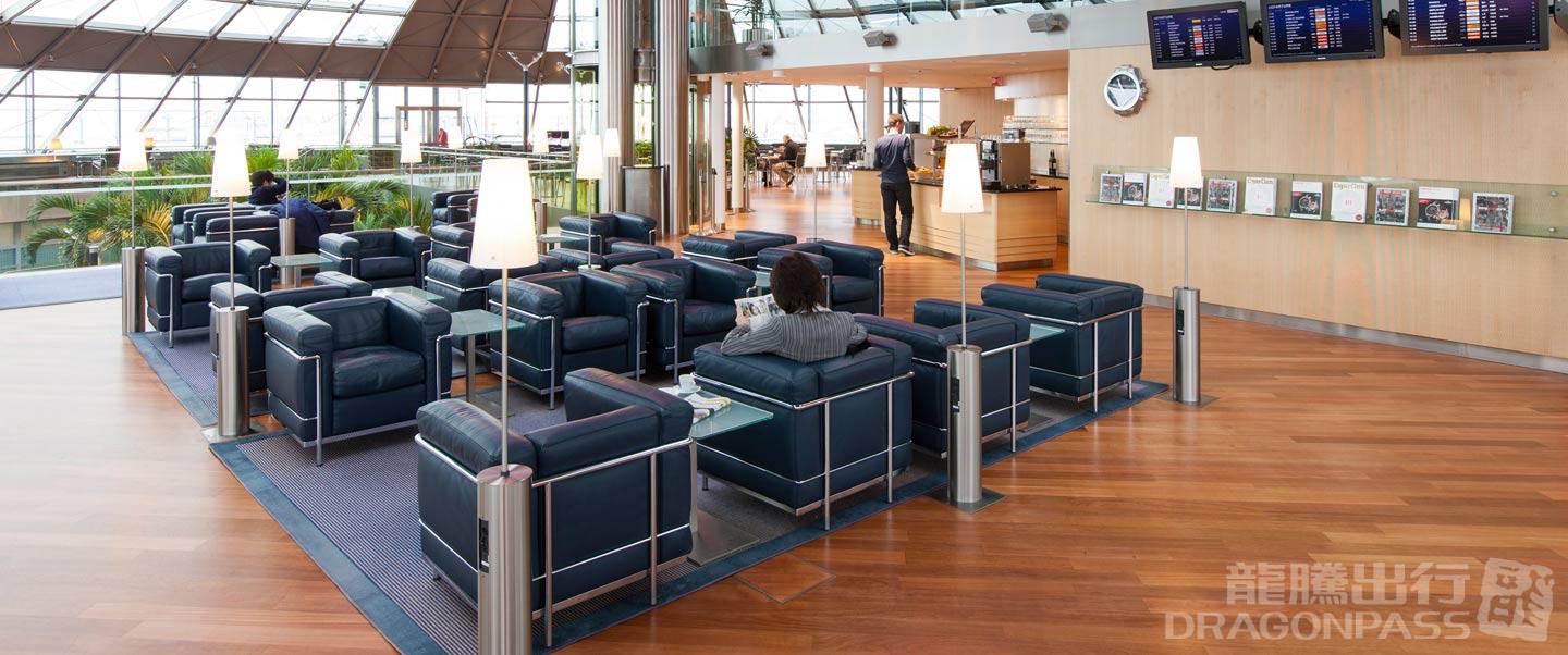 Бизнес-зал Euroairport Skyview Lounge в аэропорту Евроаэропорт Базеля-Мюлуза (BSL)