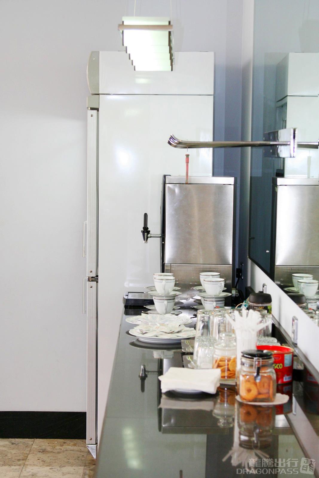 Бизнес-зал Executive Lounge в аэропорту Бандаранаайк (CMB)