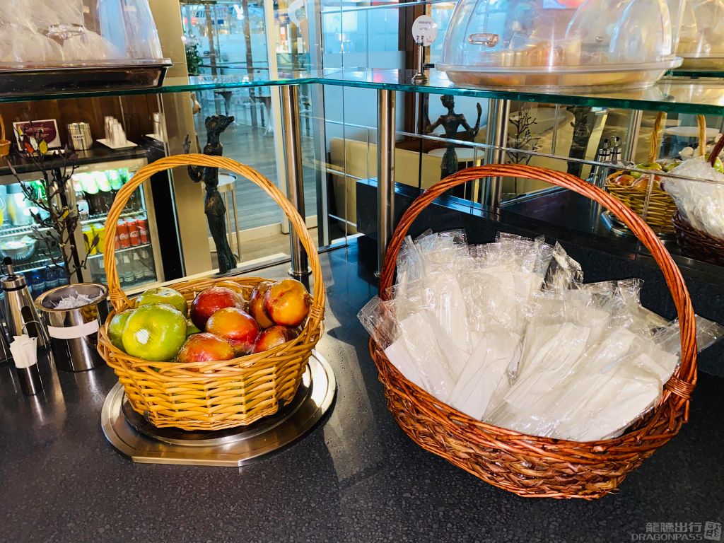 Бизнес-зал Primeclass Lounge в аэропорту Тбилиси (TBS)