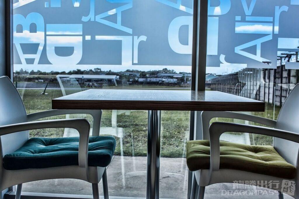 Бизнес-зал Bidvest Premier Lounge в аэропорту Восточный Лондон (ELS)