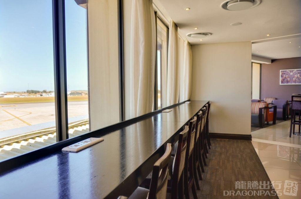 Бизнес-зал Bidvest Premier Lounge в аэропорту Джордж (GRJ)