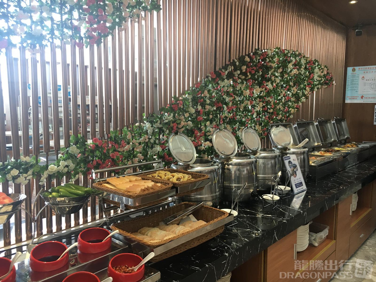 Бизнес-зал V6 Business Lounge в аэропорту Нанкин Лукоу (NKG)