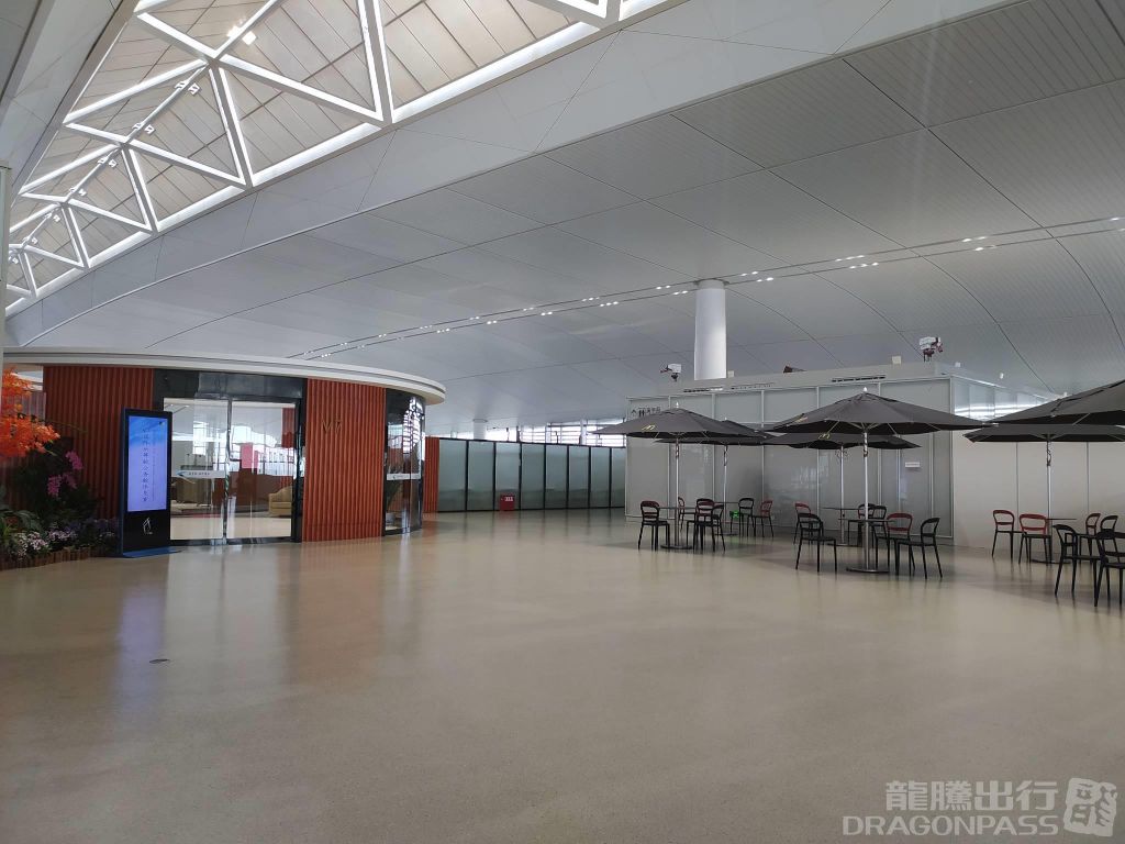 Бизнес-зал V7 International First Class Lounge (T2) в аэропорту Нанкин Лукоу (NKG)