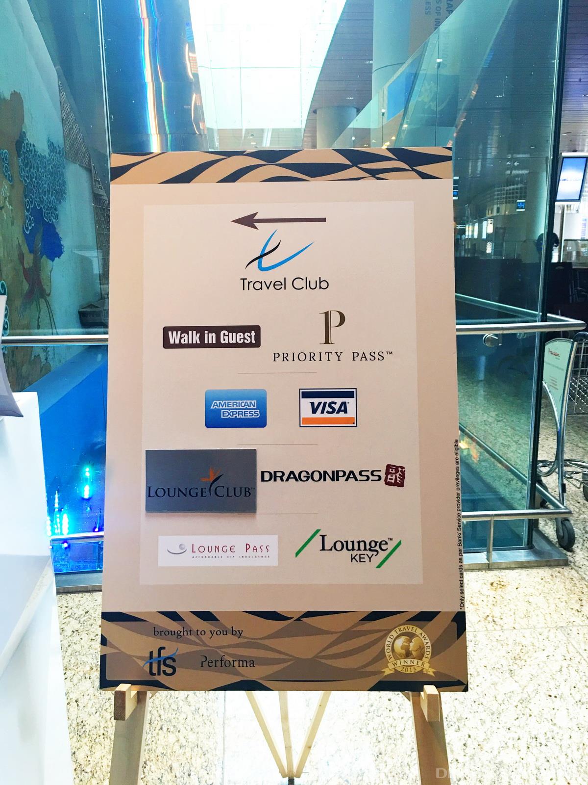 Бизнес-зал Adani Lounge в аэропорту Чатрапати Шиваджи (BOM)