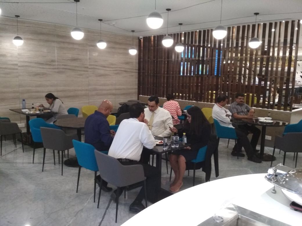 Бизнес-зал Adani Lounge в аэропорту Чатрапати Шиваджи (BOM)
