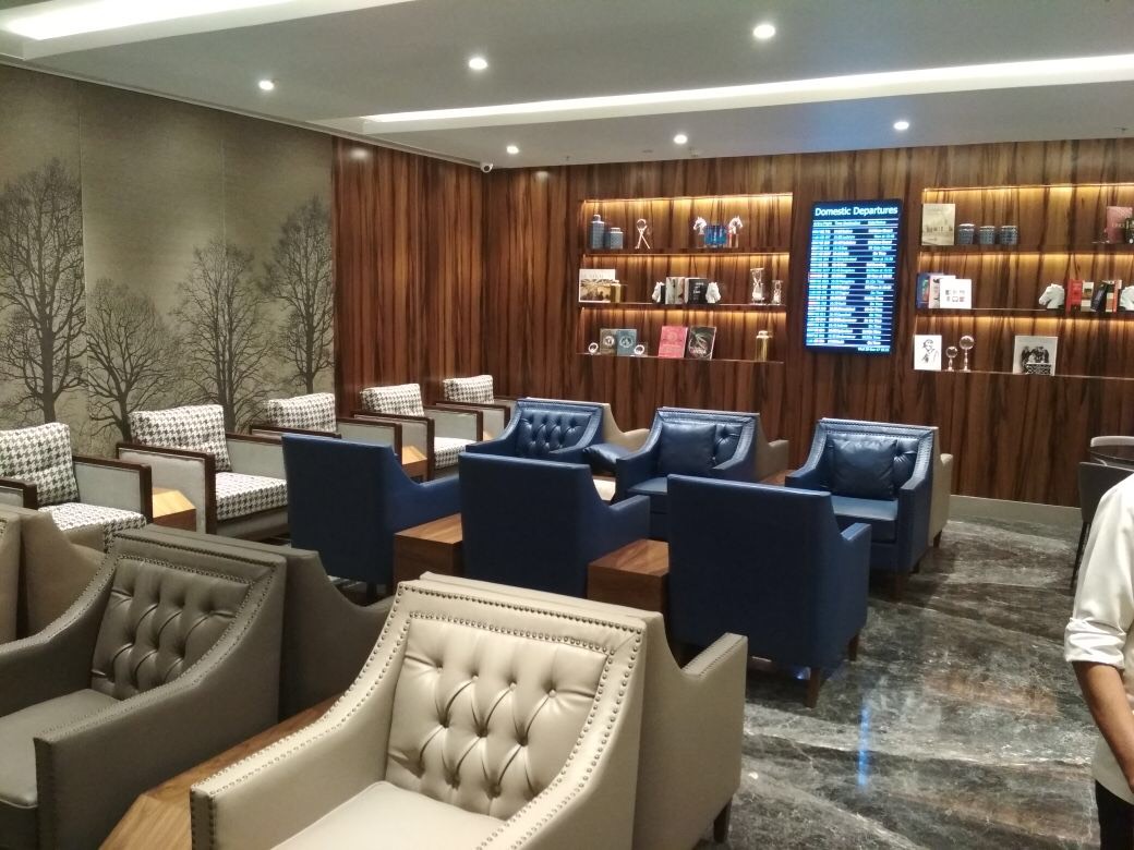 Бизнес-зал Adani Lounge в аэропорту Чатрапати Шиваджи (BOM)