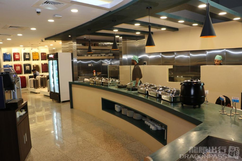 Бизнес-зал Aviserv Lounge (East Wing) в аэропорту Чатрапати Шиваджи (BOM)