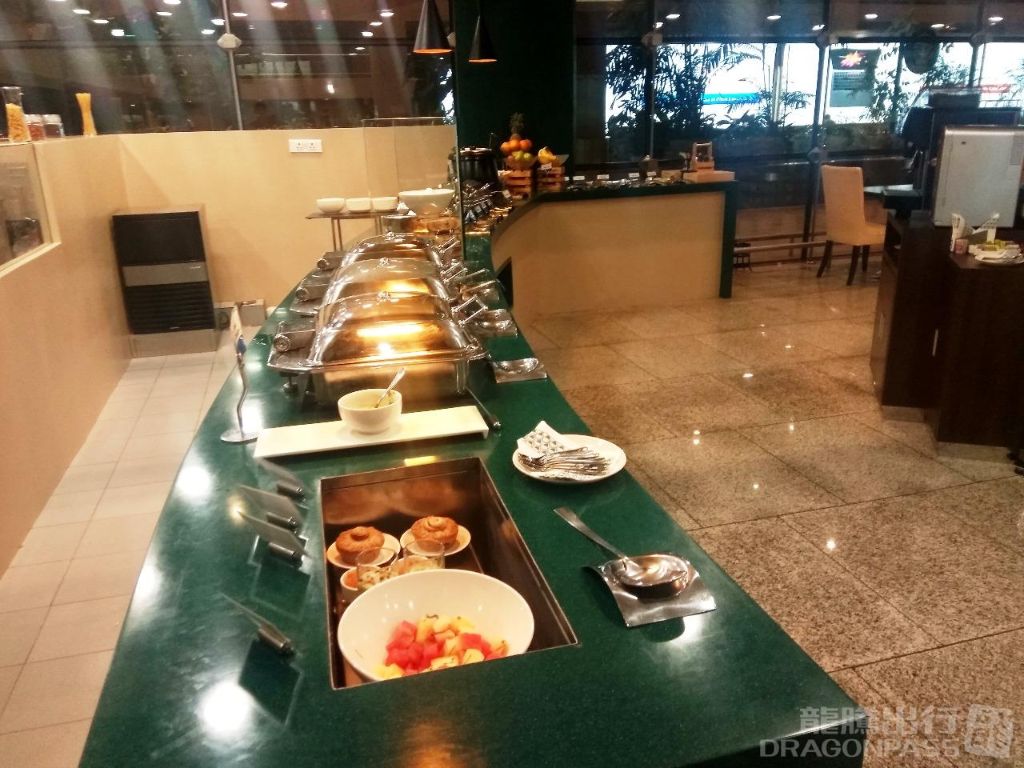 Бизнес-зал Aviserv Lounge (East Wing) в аэропорту Чатрапати Шиваджи (BOM)