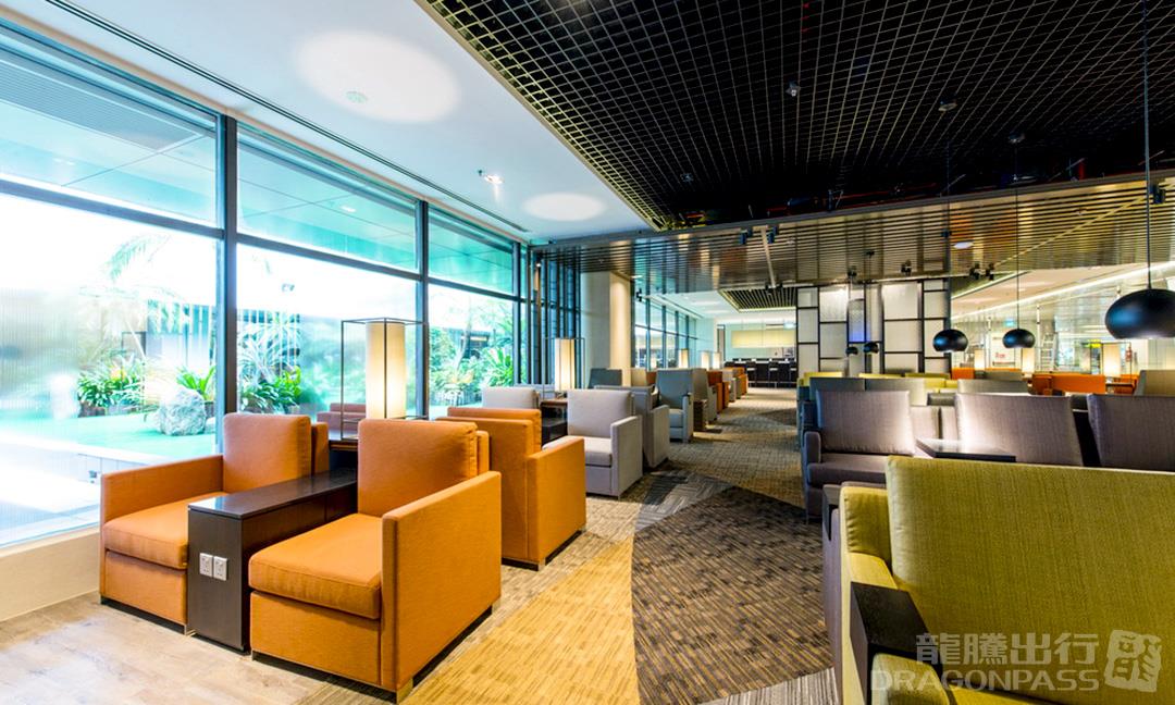 Бизнес-зал Marhaba Lounge (T1) в аэропорту Чанги (SIN)