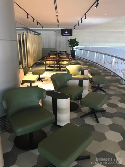 Бизнес-зал Blossom - Sats & Plaza Pemium Lounge в аэропорту Чанги (SIN)