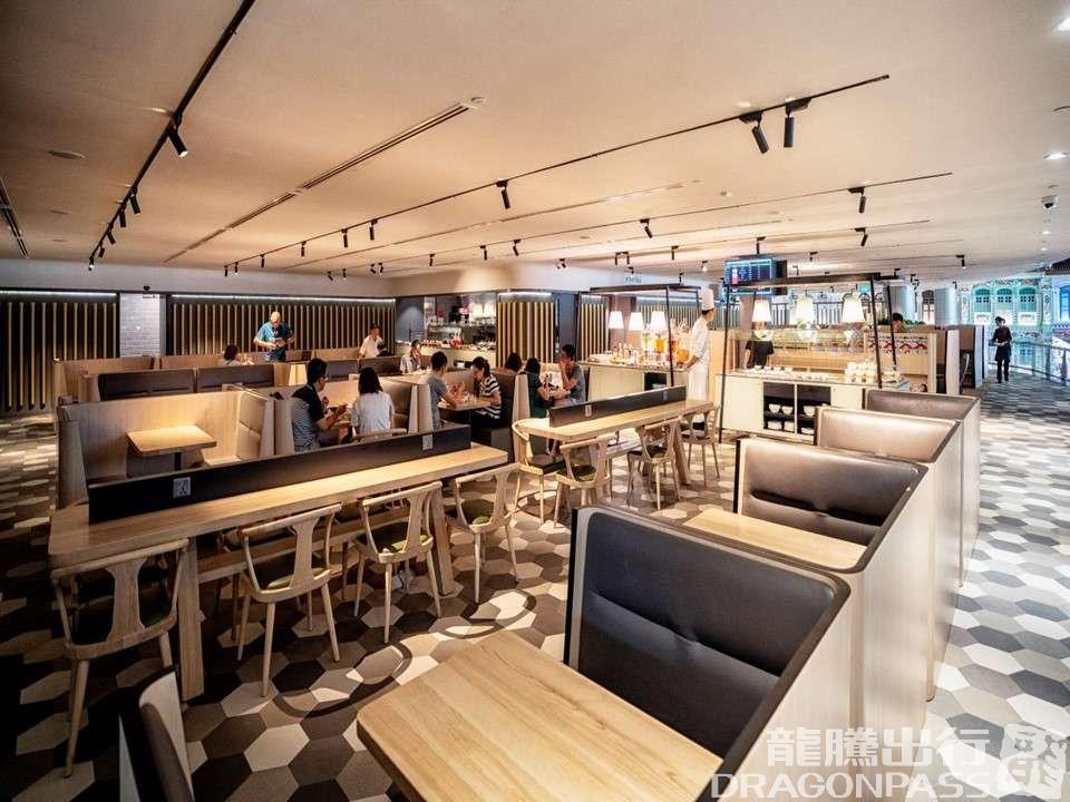 Бизнес-зал Blossom - Sats & Plaza Pemium Lounge в аэропорту Чанги (SIN)