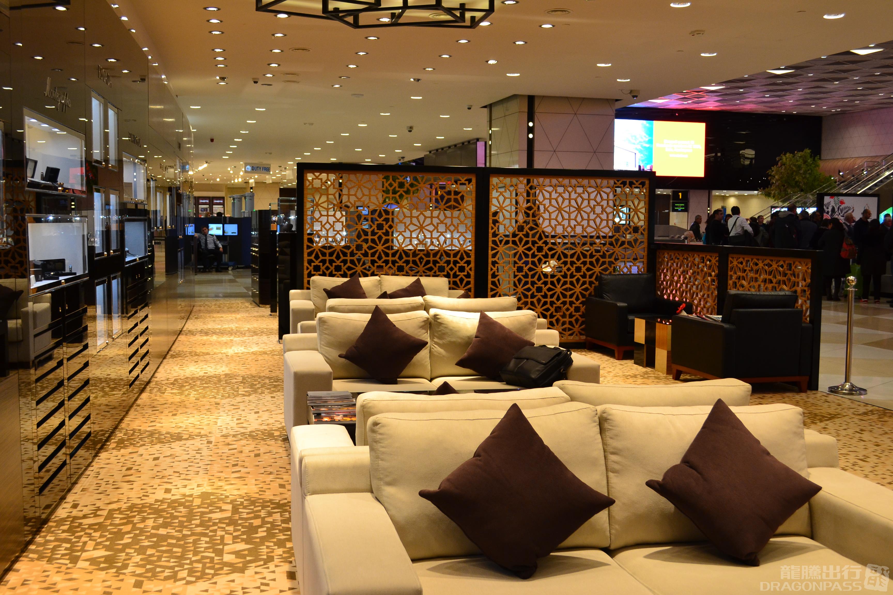 Бизнес-зал Baku Club в аэропорту Гейдар Алиев (GYD)