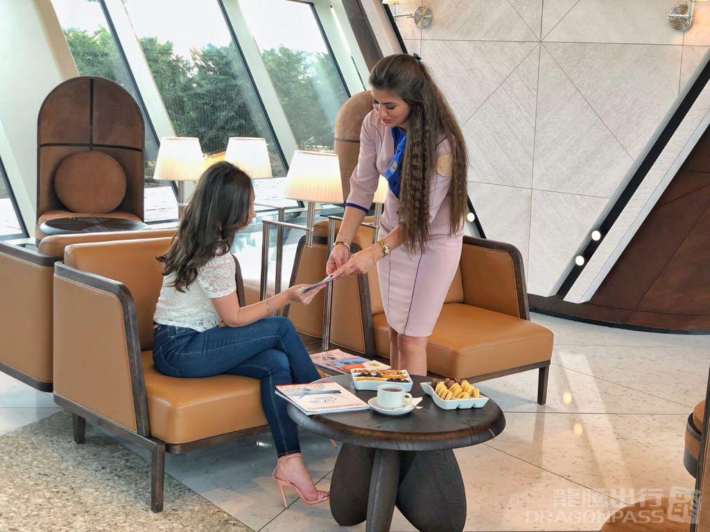 Бизнес-зал Salam Lounge в аэропорту Гейдар Алиев (GYD)