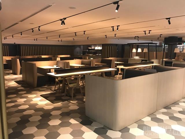 Бизнес-зал Blossom - Sats & Plaza Pemium Lounge в аэропорту Чанги (SIN)